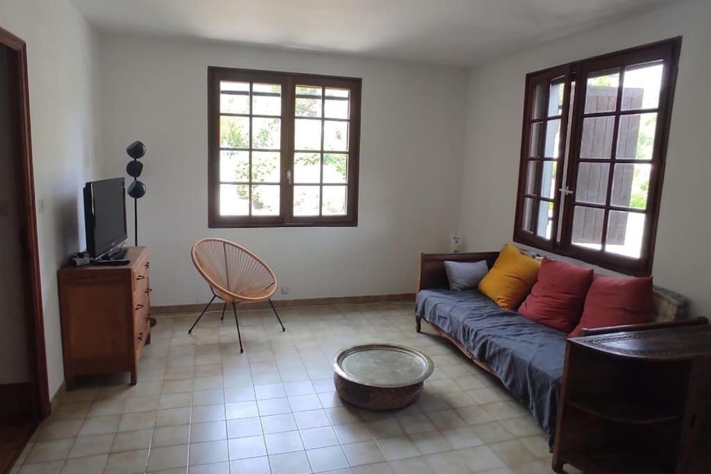 Appartement Au Fond Du Jardin Saint Jean du Pin Εξωτερικό φωτογραφία